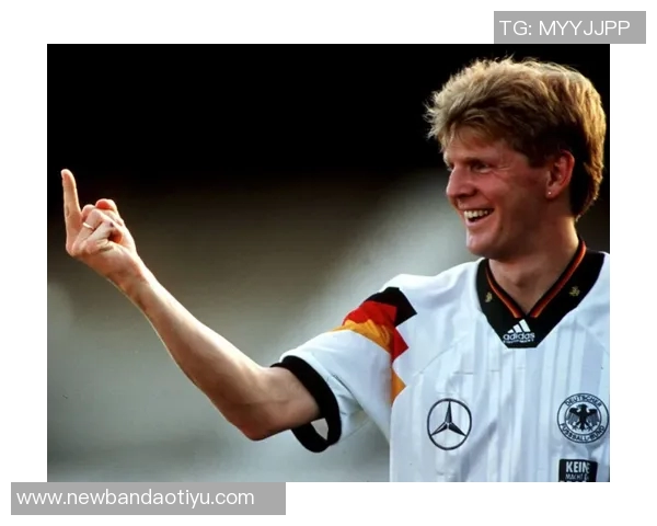 拜仁海报热身欧冠对决巴黎罗贝里小猪同框伊布小罗回忆重温 拜仁海报热身欧冠对决巴黎罗贝里小猪同框伊布小罗回忆重温