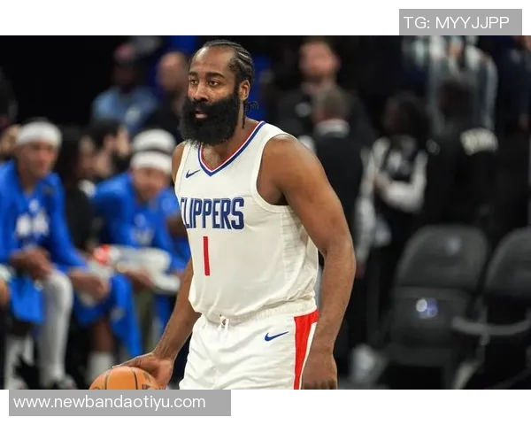 哈登本赛季三分球加罚球表现惊艳10次3加1领跑全联盟